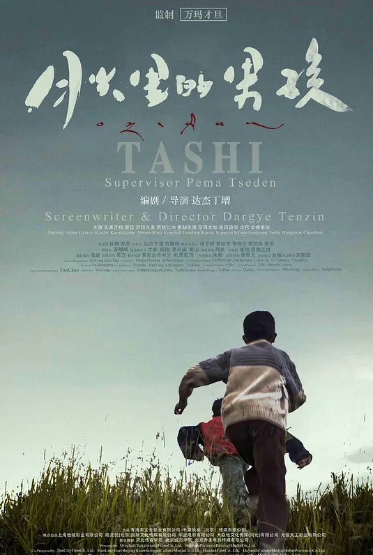 高中生大奶骚逼一插就哇哇叫 - 小骚B