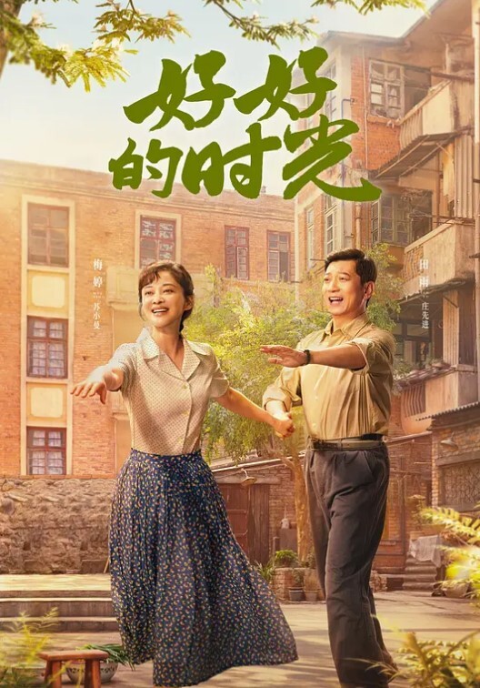 模特自拍泄密土豪重金约啪極品巨乳豐臀模特胸前兩顆車頭燈被幹得一晃一晃的 - 小骚B