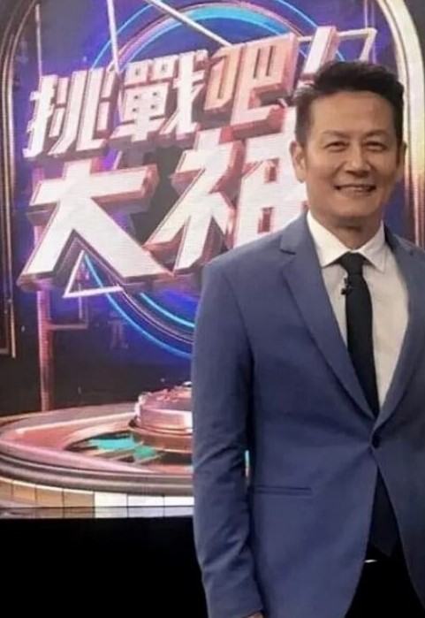 极品良家少妇女子SPA私密保养摸胸模穴淫水留了很多直接无套内射 - 小骚B